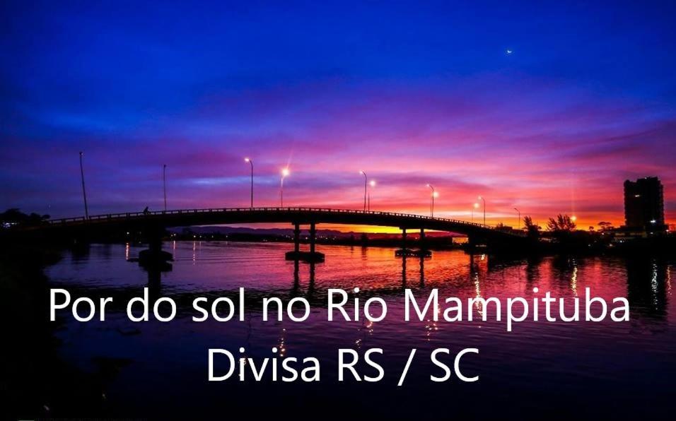 Casa De 2 Quartos Com 2 Ares-Condicionados Em Torres-Rs - Na Mais Bela Praia Gaucha - Cozinha - Banheiro - Tv Smart 32 E Wi-Fi - Estacionamento - Anfitria Superhost No Bnb Villa Eksteriør billede
