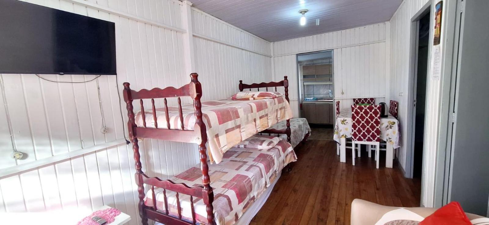 Casa De 2 Quartos Com 2 Ares-Condicionados Em Torres-Rs - Na Mais Bela Praia Gaucha - Cozinha - Banheiro - Tv Smart 32 E Wi-Fi - Estacionamento - Anfitria Superhost No Bnb Villa Eksteriør billede